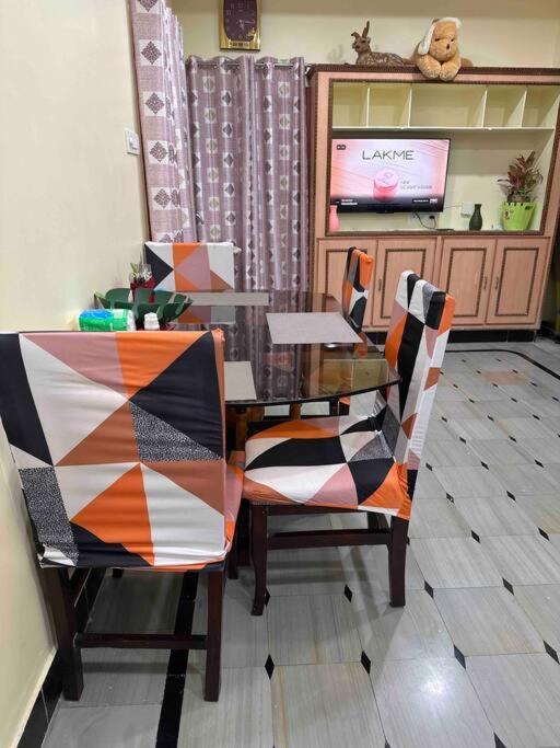 Jmj Residency Villa Hyderabad Bagian luar foto